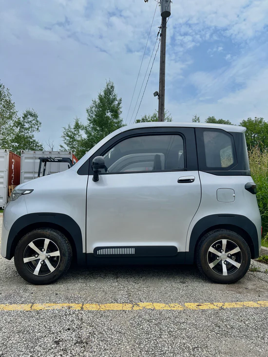 Matrix NEXA 4S-4 Seater Enclosed Scooter - Image 4