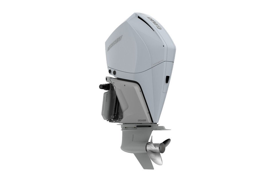 Mercury Verado 250HP CXL Outboard White - Image 3