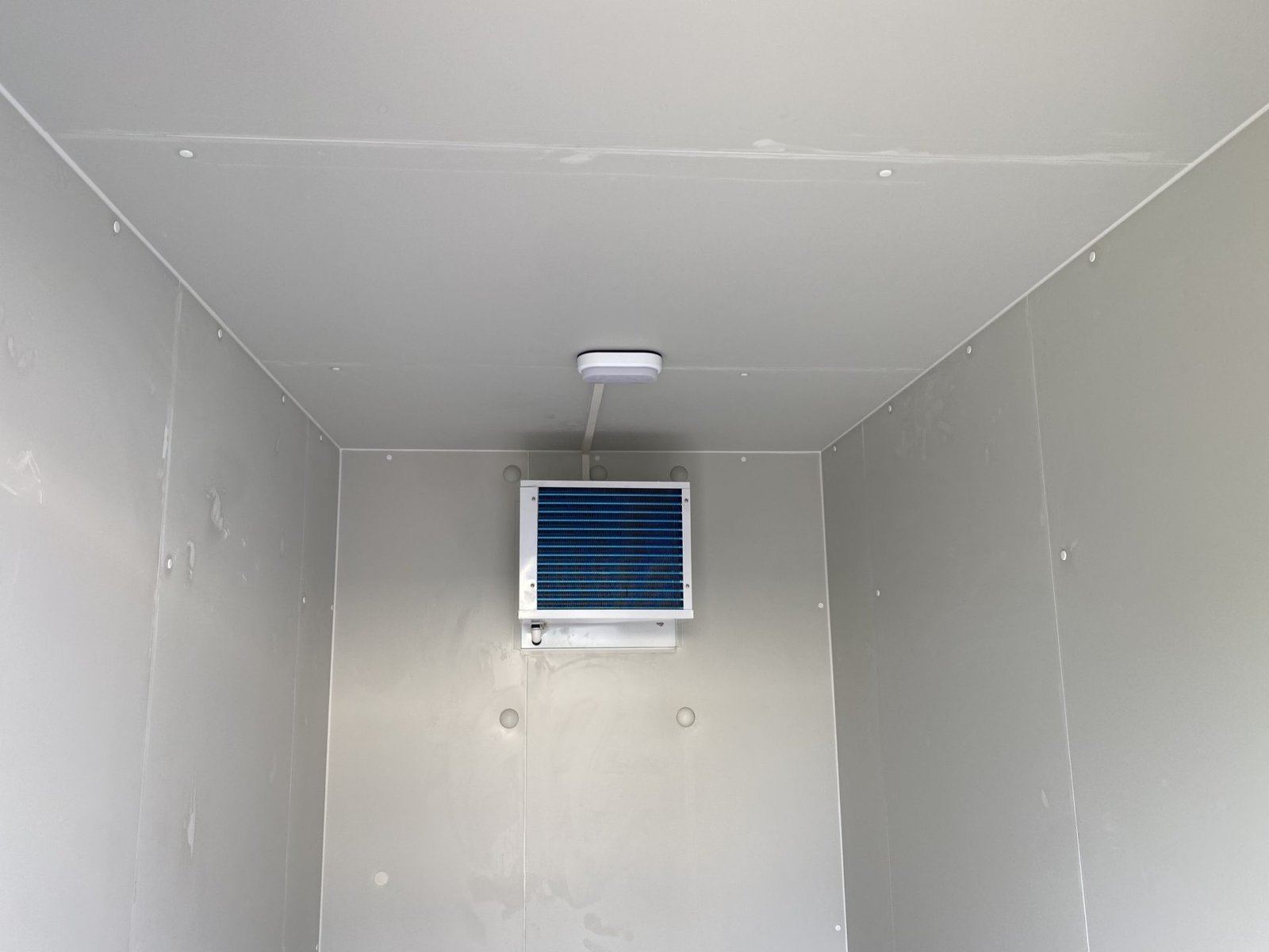 Maxi Cool Room - Image 7